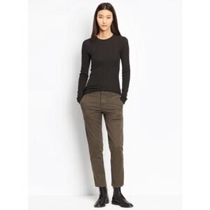 Vince Classic Chino Pant in Surplus Green Pants